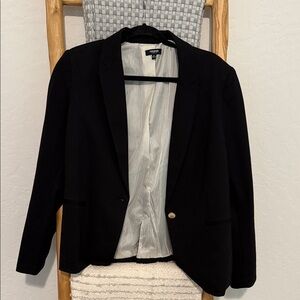 Premise Black Women's Blazer